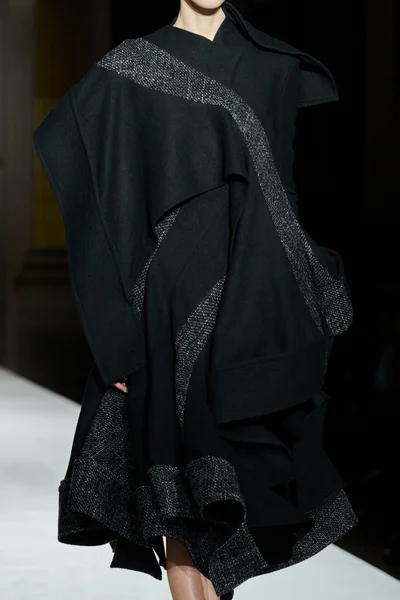 Look 9